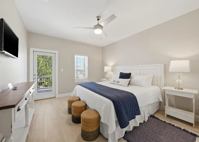 Sandy Pines Holiday home