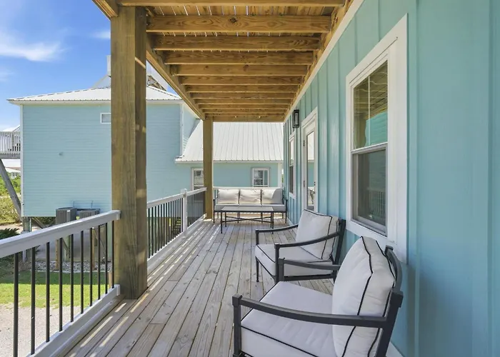 Sandy Pines * Gulf Shores
